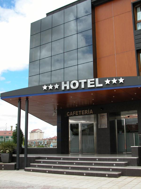 Hotel Torre de Sila Tordesillas Buitenkant foto