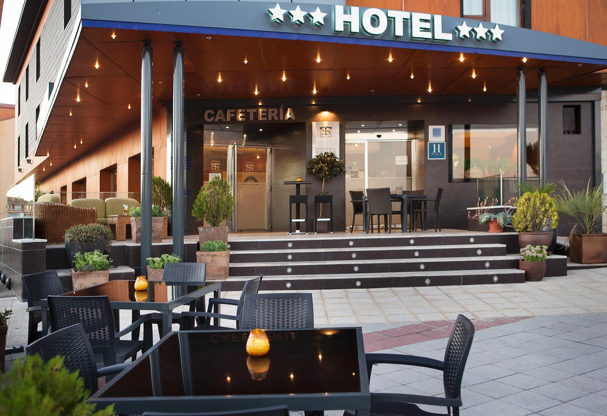 Hotel Torre de Sila Tordesillas Buitenkant foto