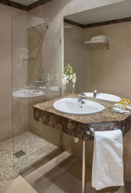 Hotel Torre de Sila Tordesillas Buitenkant foto
